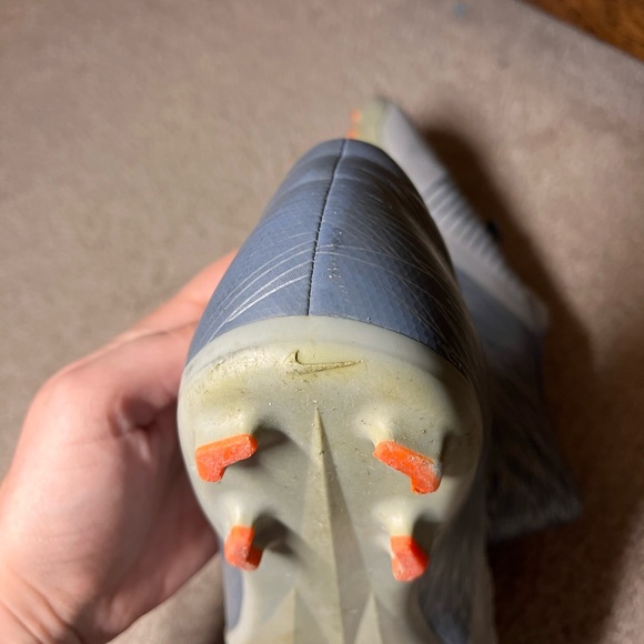Nike Phantom Venom soccer cleats - Picture 6 of 6